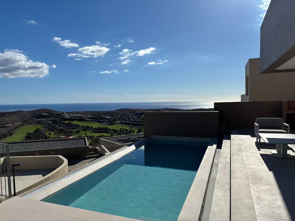 Private pool with Salobre Golf and ocean views